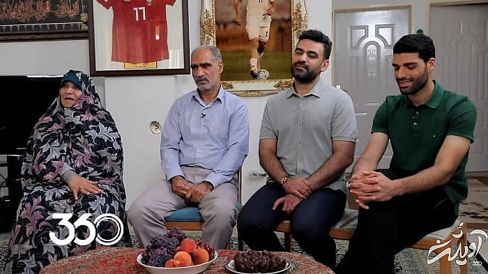 صحبت های خانواده مهدی طارمی با فردوسی پور خانواده طارمی